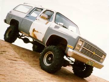 83 Suburban