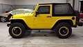 Jeep JK View from the side - Besttop Trektop Pro